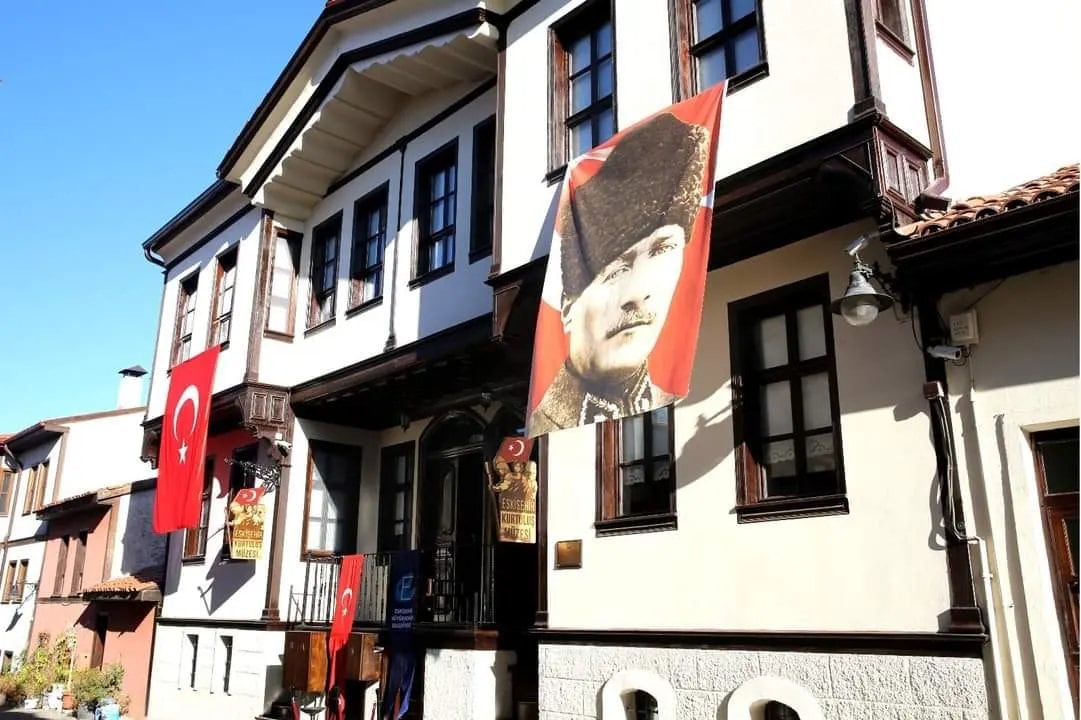 Eskişehir'de gezilecek En Güzel 100 Nokta'ya Zoom'la