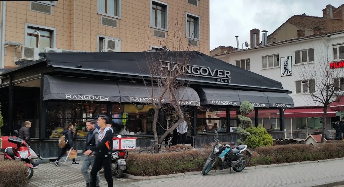 Eskişehir'in En İyi 50 Pub ve Gece Kulübüne Zoom'la