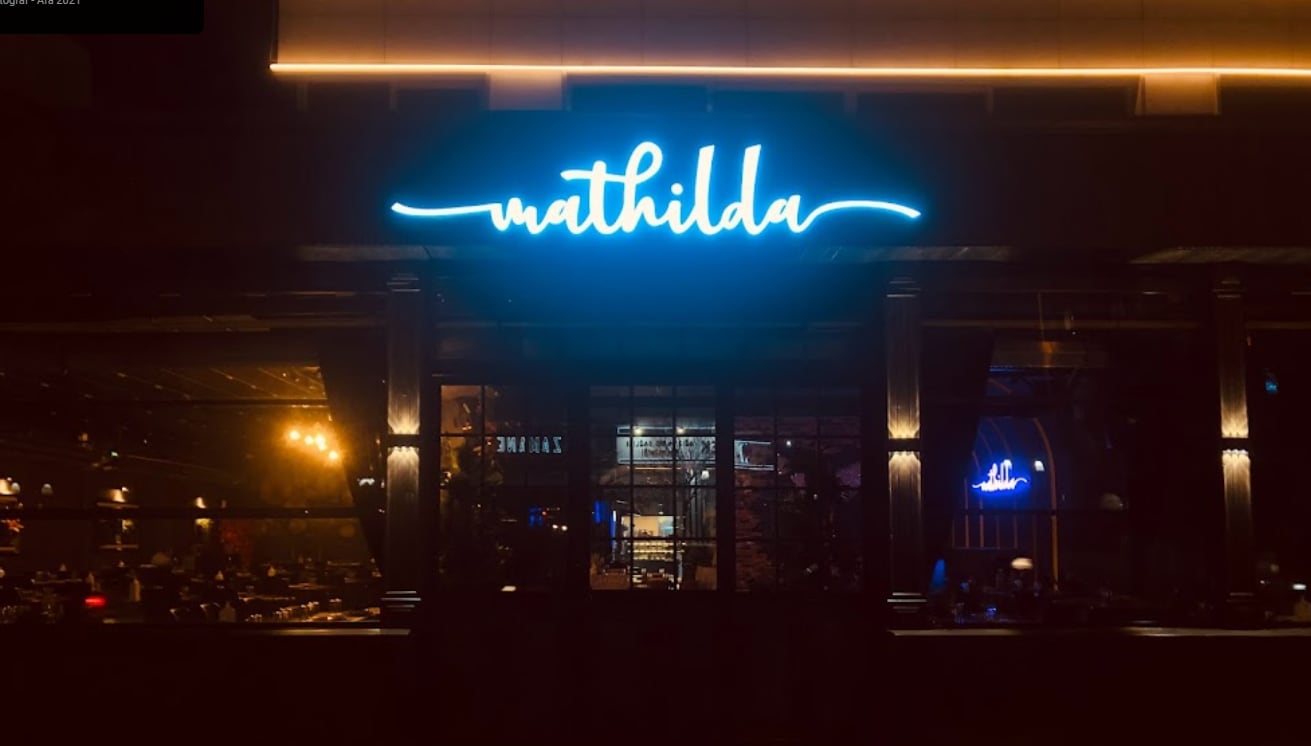 Eskişehir'in En İyi 50 Pub ve Gece Kulübüne Zoom'la