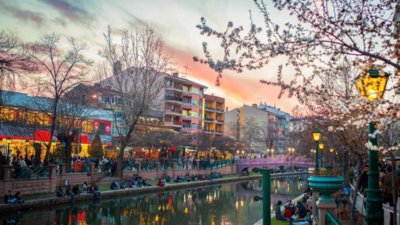20 Adımda Eskişehir Gezilecek Yerler Listesine Zoom’la