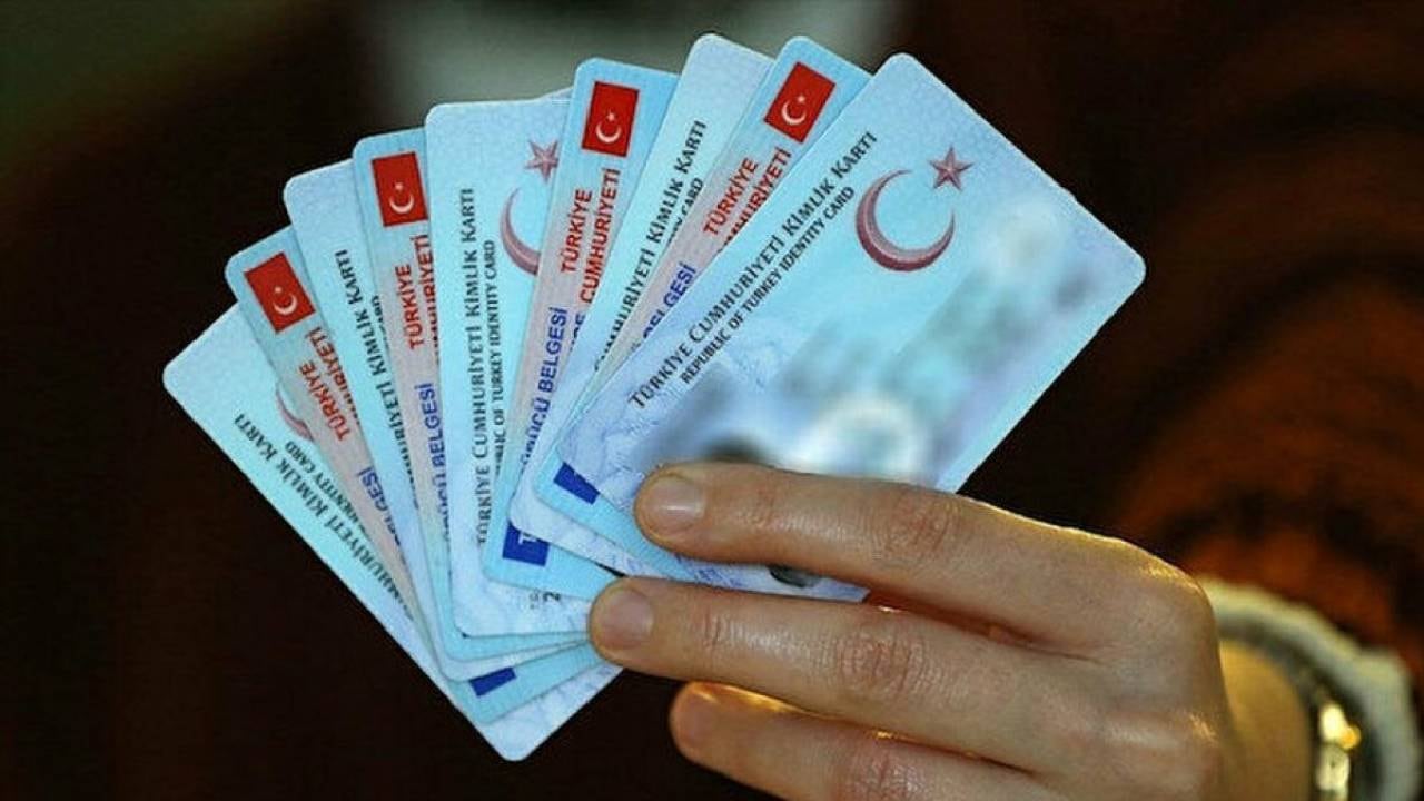 Eskişehir'de Kimlik ve Ehliyet Birleştirme İşlemi Nasıl Yapılır?
