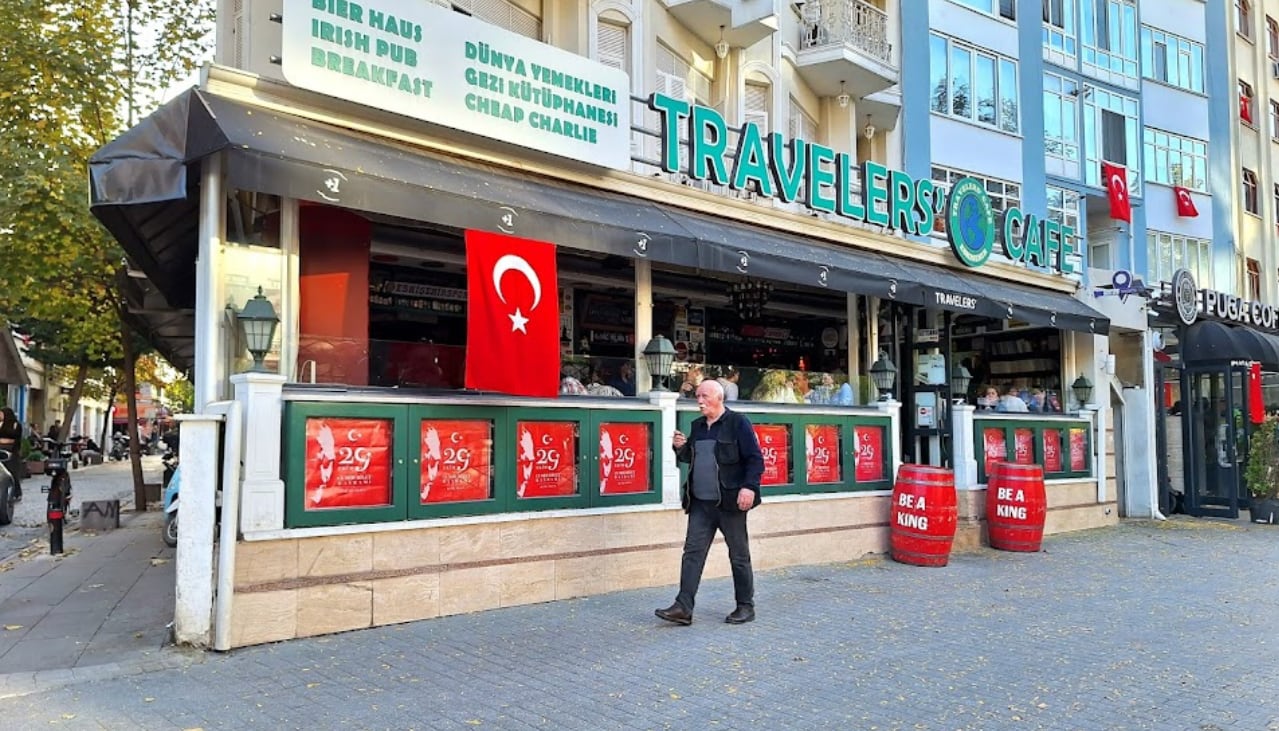 Eskişehir'in En İyi 50 Pub ve Gece Kulübüne Zoom'la